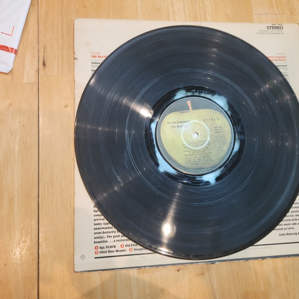 The Beatles Yellow Submarine Vinyl Record - Picture 3 of 10